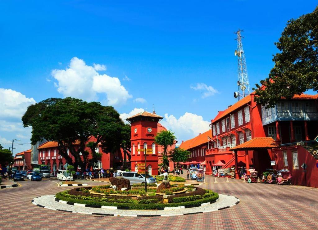 My Jonker Homes Малакка Экстерьер фото